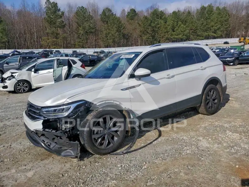 2023 Volkswagen Tiguan фото