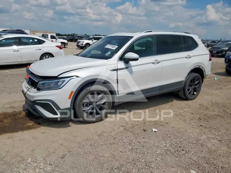 2023 Volkswagen Tiguan photo
