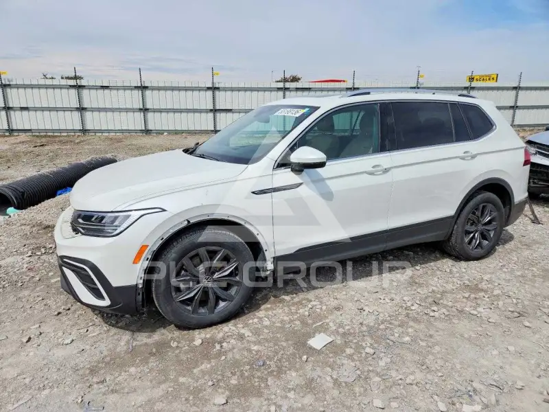 2023 Volkswagen Tiguan фото