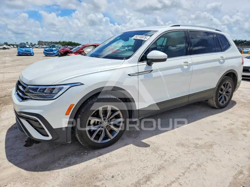 2023 Volkswagen Tiguan фото