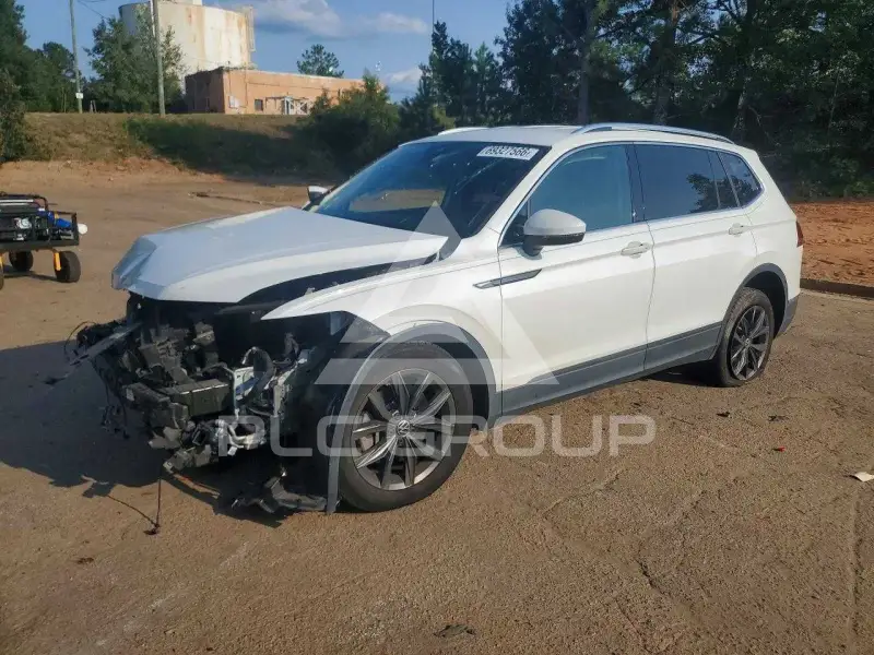 2023 Volkswagen Tiguan фото