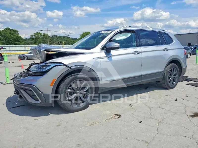 2023 Volkswagen Tiguan фото