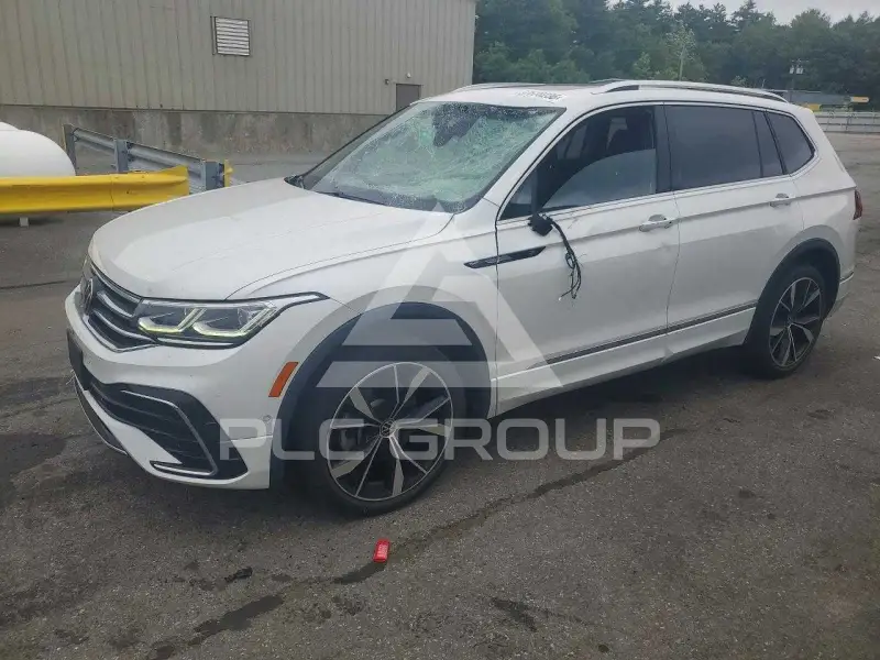 2023 Volkswagen Tiguan photo
