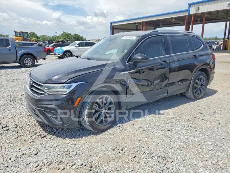 2023 Volkswagen Tiguan photo