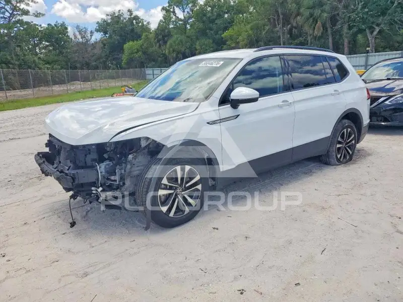 2023 Volkswagen Tiguan фото