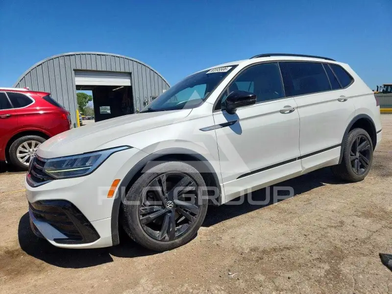 2023 Volkswagen Tiguan фото