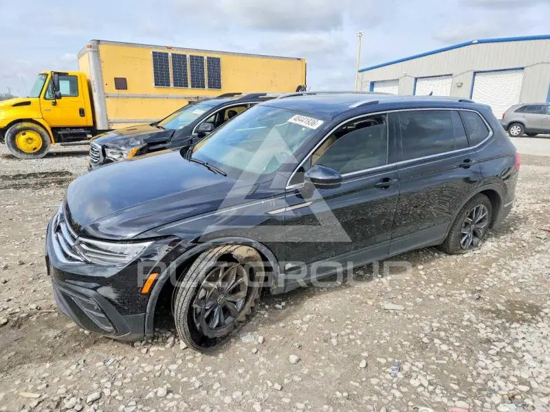 2023 Volkswagen Tiguan photo