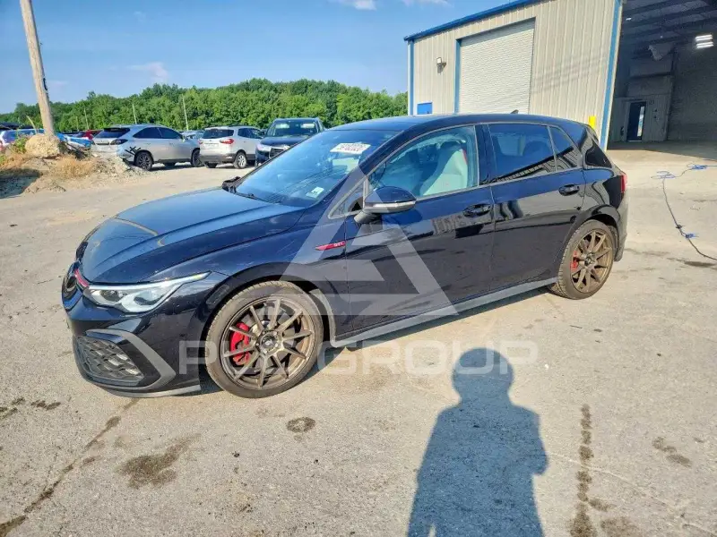 2023 Volkswagen GTI фото