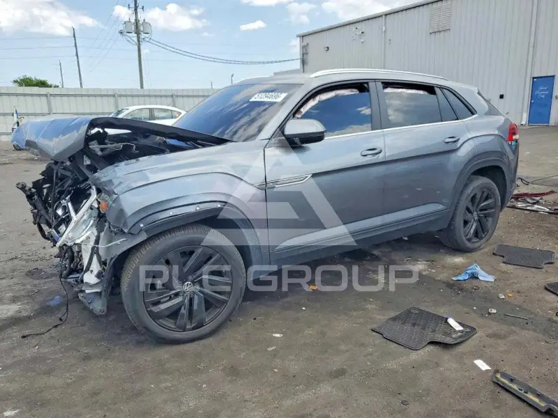 2023 Volkswagen Atlas photo