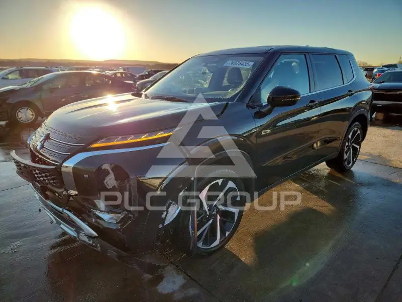 2024 Mitsubishi OUTLANDER фото