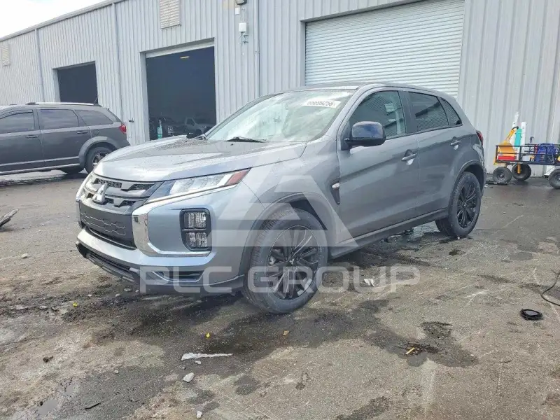 2024 Mitsubishi OUTLANDER фото