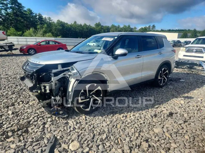 2024 Mitsubishi OUTLANDER фото
