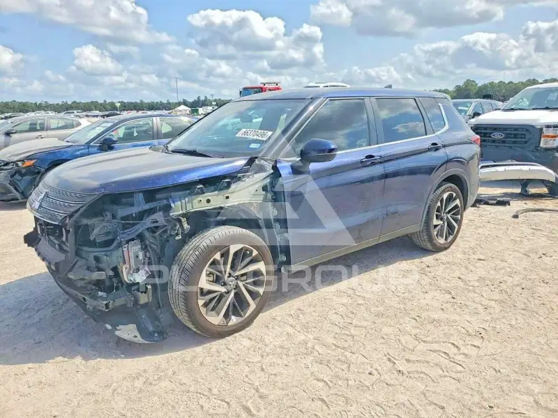 2024 Mitsubishi OUTLANDER фото