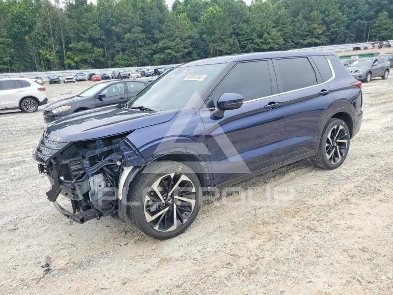 2024 Mitsubishi OUTLANDER photo