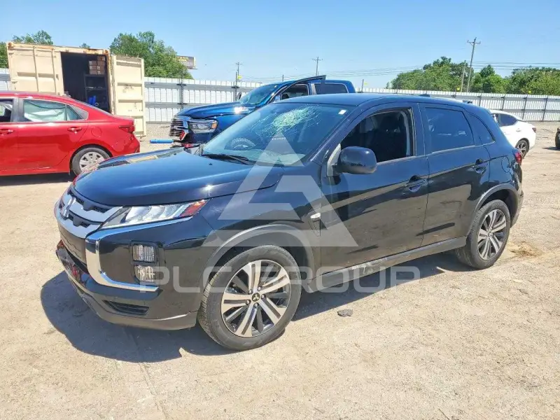 2024 Mitsubishi OUTLANDER фото