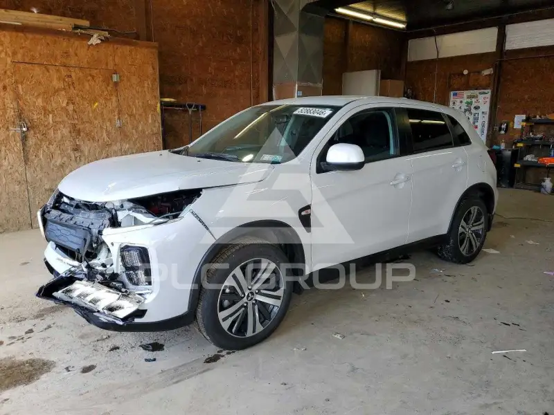 2024 Mitsubishi OUTLANDER фото