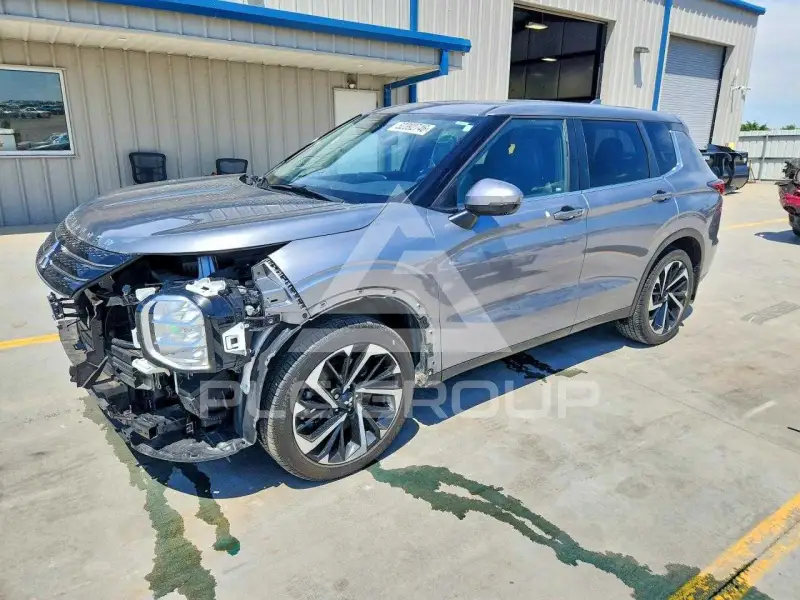 2024 Mitsubishi OUTLANDER фото