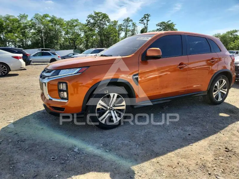 2024 Mitsubishi OUTLANDER photo