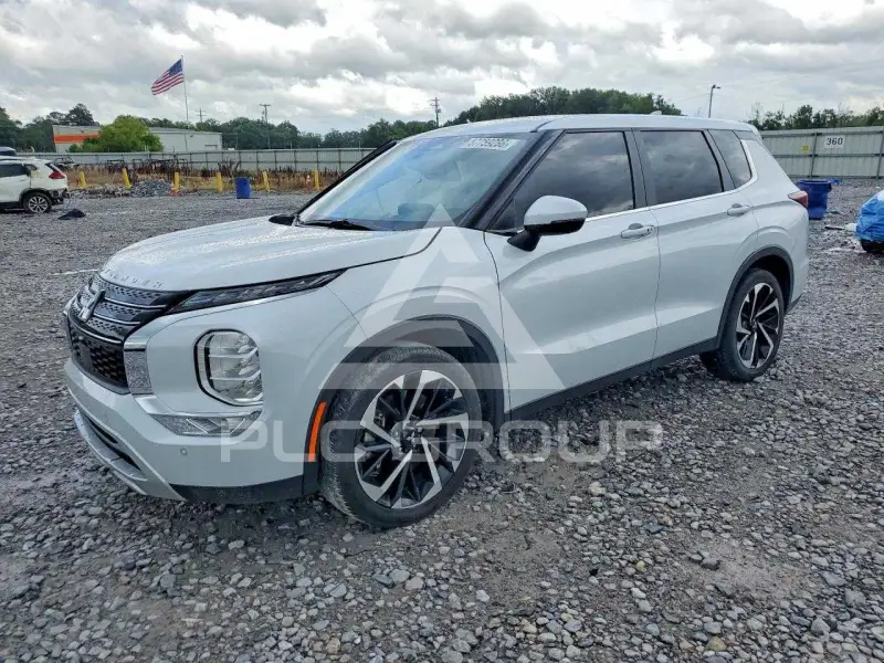 2024 Mitsubishi OUTLANDER фото
