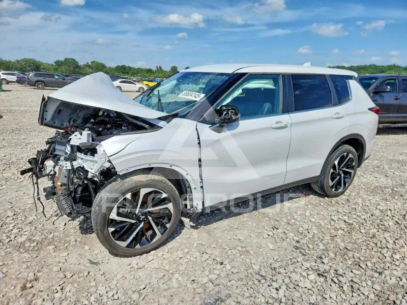 2024 Mitsubishi OUTLANDER фото