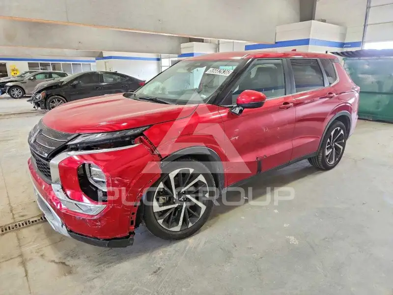 2024 Mitsubishi OUTLANDER фото