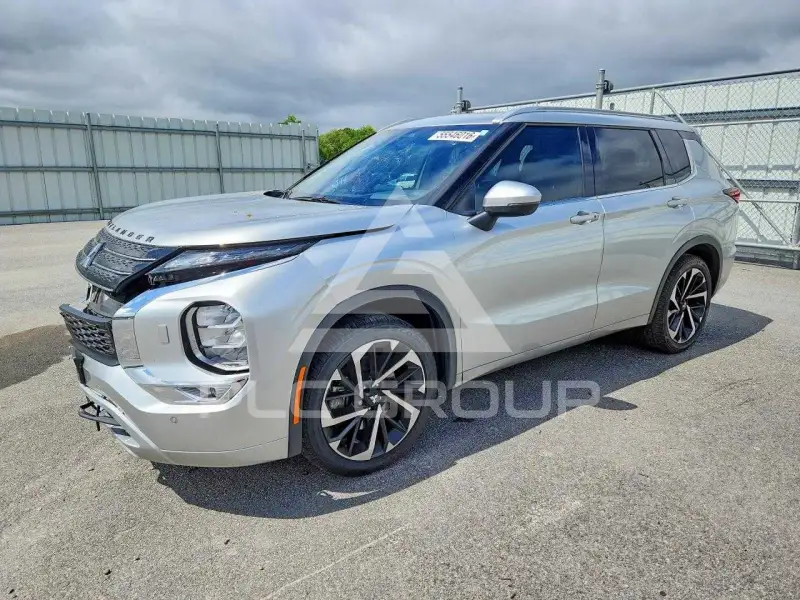 2024 Mitsubishi OUTLANDER фото