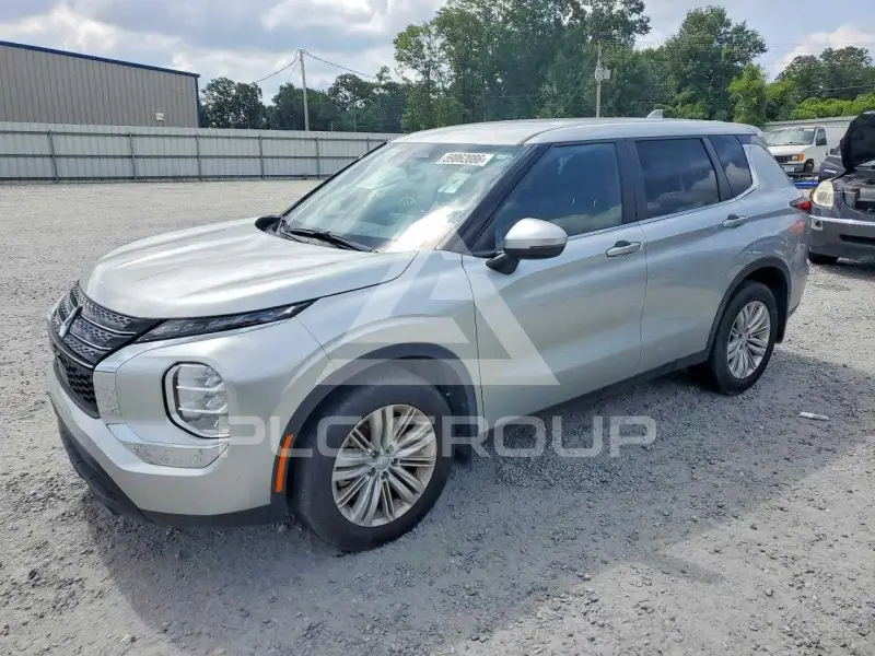 2024 Mitsubishi OUTLANDER фото