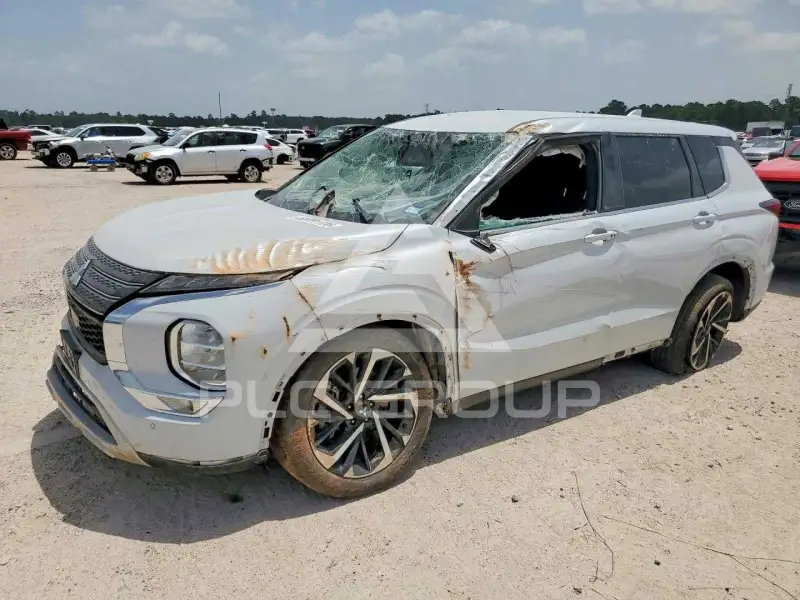 2024 Mitsubishi OUTLANDER фото