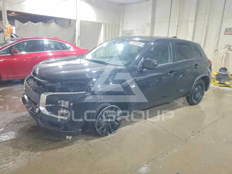 2024 Mitsubishi OUTLANDER фото