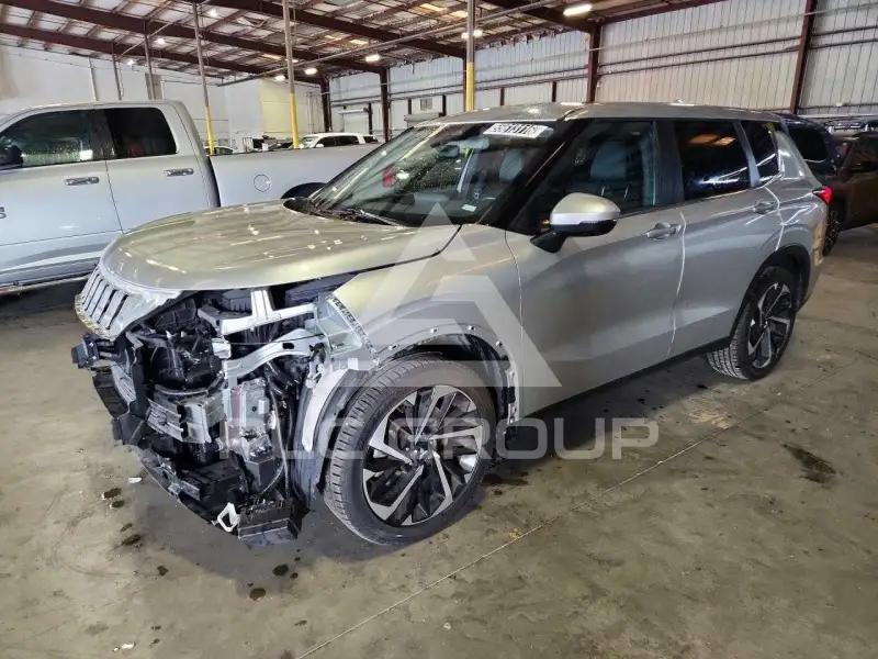 2024 Mitsubishi OUTLANDER фото