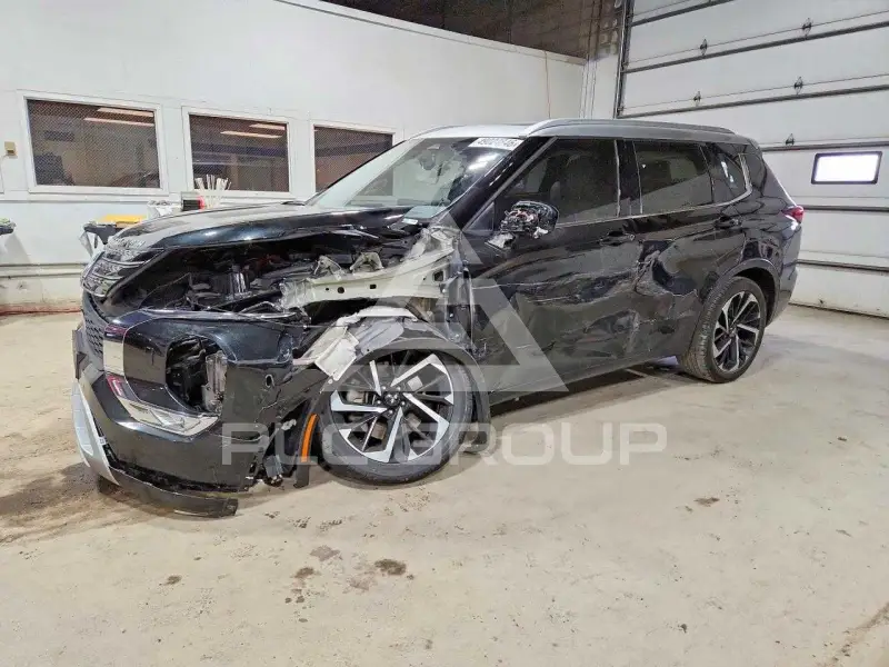 2024 Mitsubishi OUTLANDER фото