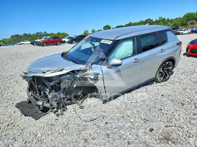 2024 Mitsubishi OUTLANDER фото