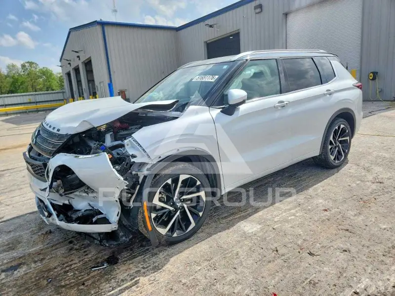 2024 Mitsubishi OUTLANDER фото