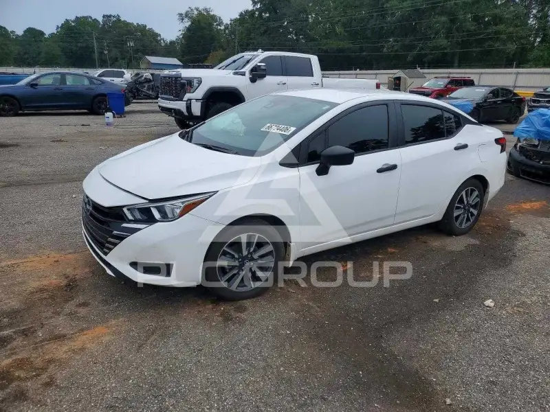 2024 Nissan VERSA photo