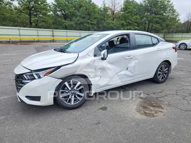 2024 Nissan VERSA photo