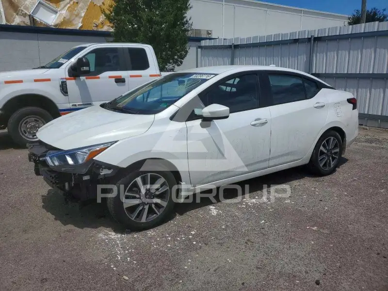 2024 Nissan VERSA photo