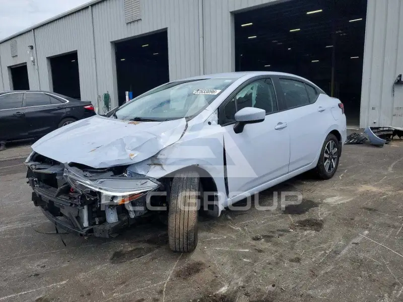 2024 Nissan VERSA photo