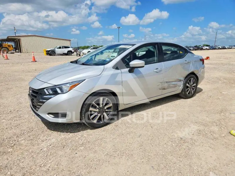2024 Nissan VERSA photo