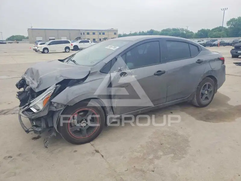 2024 Nissan VERSA photo