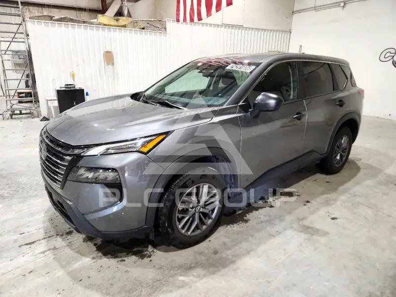 2024 Nissan ROGUE photo
