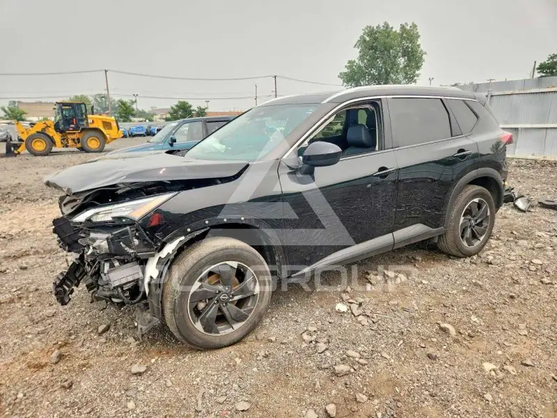2024 Nissan ROGUE фото