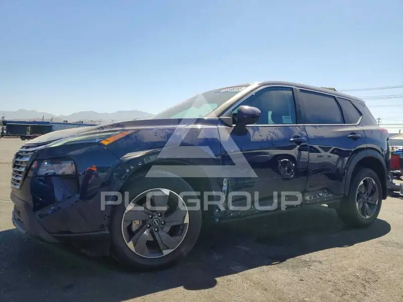 2024 Nissan ROGUE фото