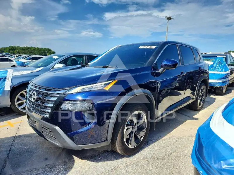 2024 Nissan ROGUE photo