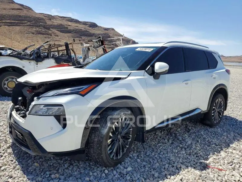 2024 Nissan ROGUE photo