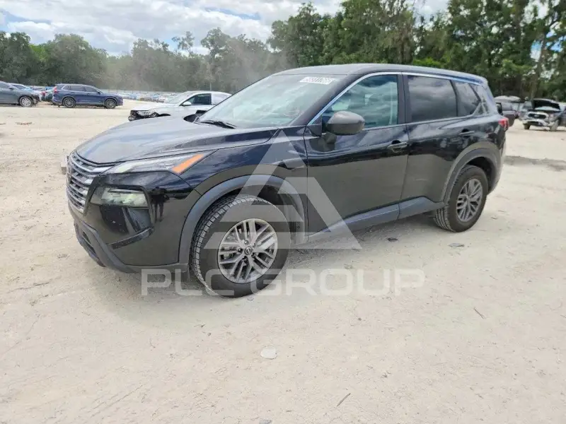 2024 Nissan ROGUE photo