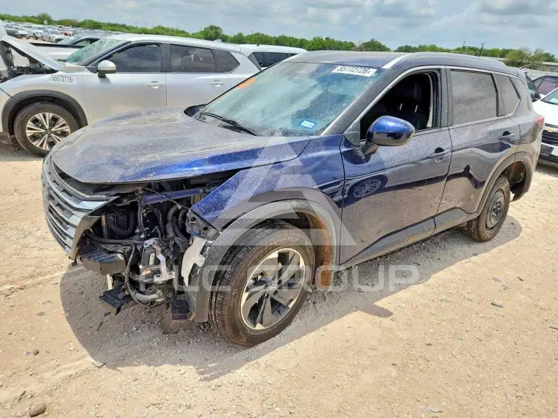 2024 Nissan ROGUE фото