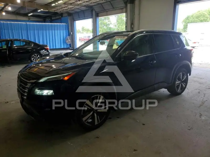 2024 Nissan ROGUE photo