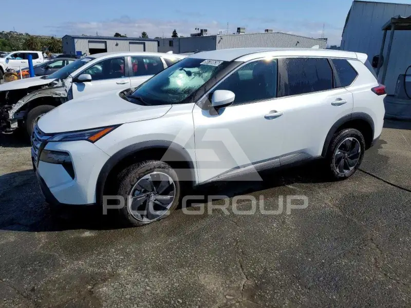 2024 Nissan ROGUE фото