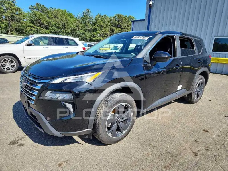 2024 Nissan ROGUE photo