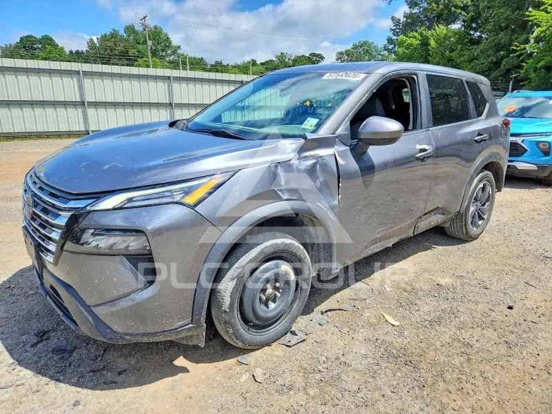 2024 Nissan ROGUE photo